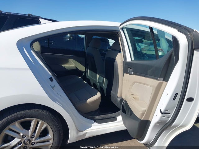 Hyundai ELANTRA SEL 2019 5NPD84LF0KH424169 Image 8