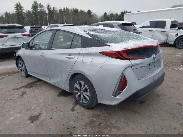 Toyota Prius Prime Premium 2017 JTDKARFP5H3005686 Image 3