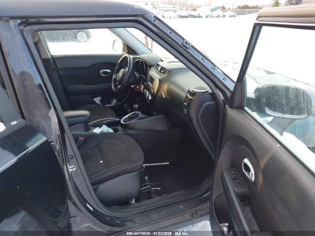 44178535 :رقم المزاد ، KNDJN2A20G7243424 vin ، 2016 Kia Soul مزاد بيع