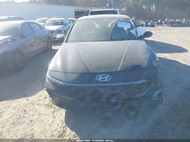 2025 Hyundai Elantra Se მანქანა იყიდება აუქციონზე, vin: KMHLL4DG6SU929894, აუქციონის ნომერი: 44178567