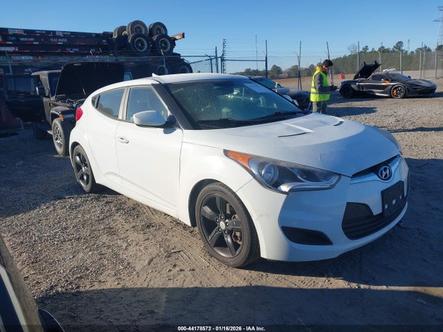 Aukcja sprzedaży 2015 Hyundai Veloster, vin: KMHTC6AD5FU228954, numer aukcji: 44178572