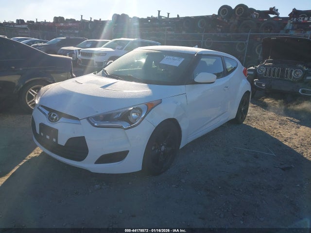 Aukcja sprzedaży 2015 Hyundai Veloster, vin: KMHTC6AD5FU228954, numer aukcji: 44178572