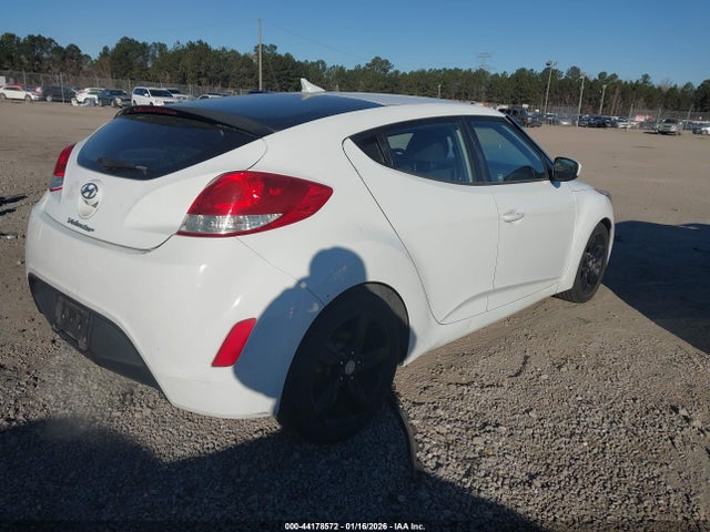 Aukcja sprzedaży 2015 Hyundai Veloster, vin: KMHTC6AD5FU228954, numer aukcji: 44178572