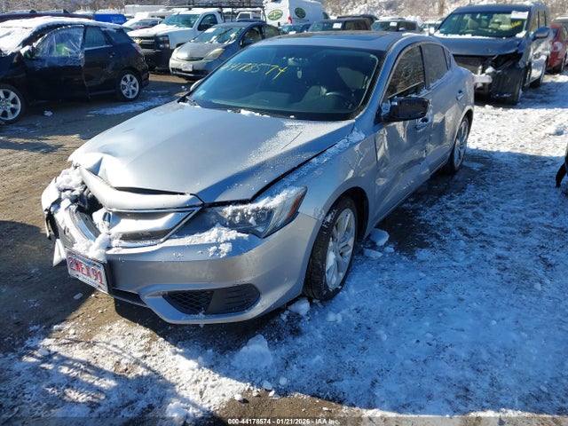 2018 ACURA ILX 19UDE2F3XJA007633 Photo 1