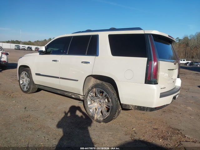 2015 CADILLAC ESCALADE 1GYS3NKJ3FR573301 Photo 2