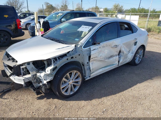 44178576 :رقم المزاد ، 1G4PS5SKXC4203717 vin ، 2012 Buick Verano Leather Group مزاد بيع