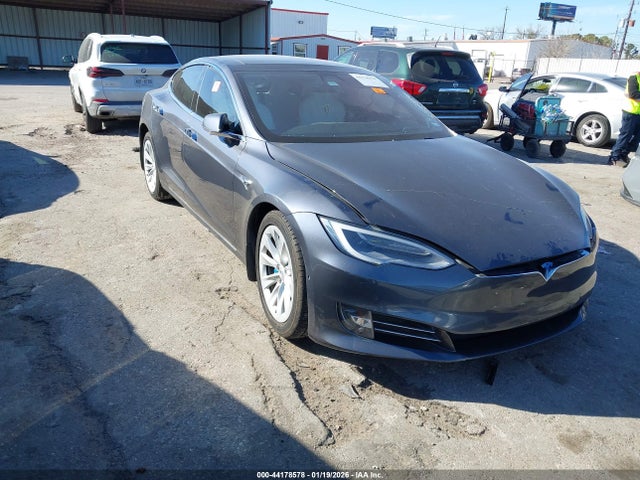 2017 TESLA MODEL S 5YJSA1E20HF187890