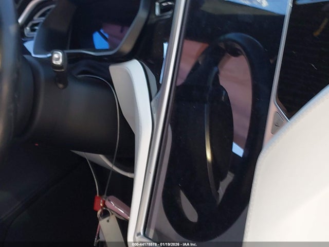 Tesla Model S 100d/60d/75d/90d/p100d 2017 5YJSA1E20HF187890 Image 15
