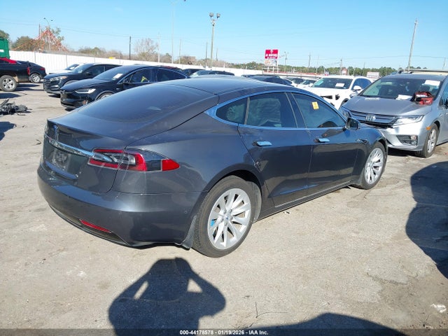 2017 TESLA MODEL S 5YJSA1E20HF187890 Photo 3