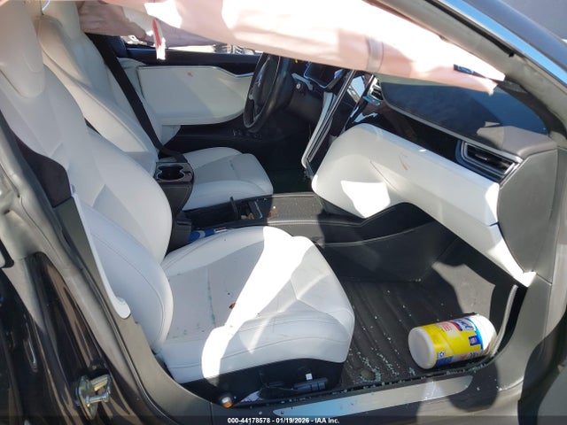 2017 TESLA MODEL S 5YJSA1E20HF187890 Photo 4