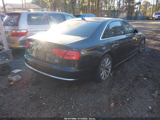 2012 AUDI A8 L WAURVAFD5CN019950 Photo 3