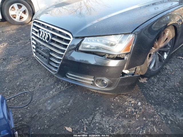 2012 AUDI A8 L WAURVAFD5CN019950 Photo 5