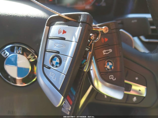 2021 Bmw 330i მანქანა იყიდება აუქციონზე, vin: 3MW5R1J05M8B95649, აუქციონის ნომერი: 44178617