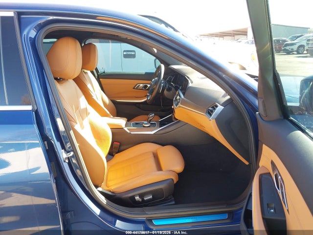 2021 Bmw 330i მანქანა იყიდება აუქციონზე, vin: 3MW5R1J05M8B95649, აუქციონის ნომერი: 44178617