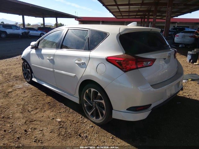 JTNKARJE7JJ561176 Toyota COROLLA IM