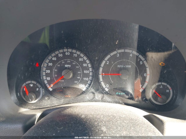 2005 JEEP LIBERTY 1J4GL48K05W509569 Photo 6