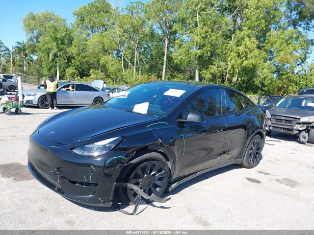 44178651 :رقم المزاد ، 7SAYGDEE3RA333334 vin ، 2024 Tesla Model Y Long Range Dual Motor All-wheel Drive مزاد بيع