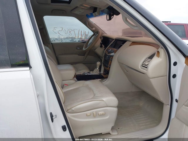 Продаж на аукціоні авто 2011 Infiniti Qx56, vin: JN8AZ2ND5B9701623, номер лоту: 44178653