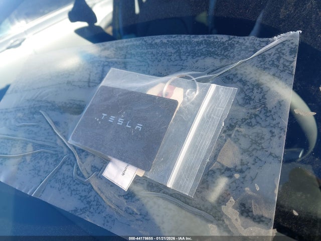 2026 TESLA MODEL Y 7SAYGDED1TF397423 Photo 10