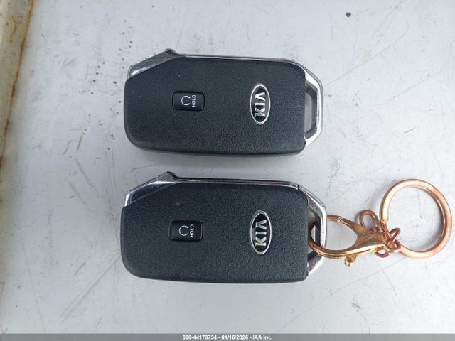 KIA SORENTO EX 2021 5XYRHDLF2MG066010 Image 11