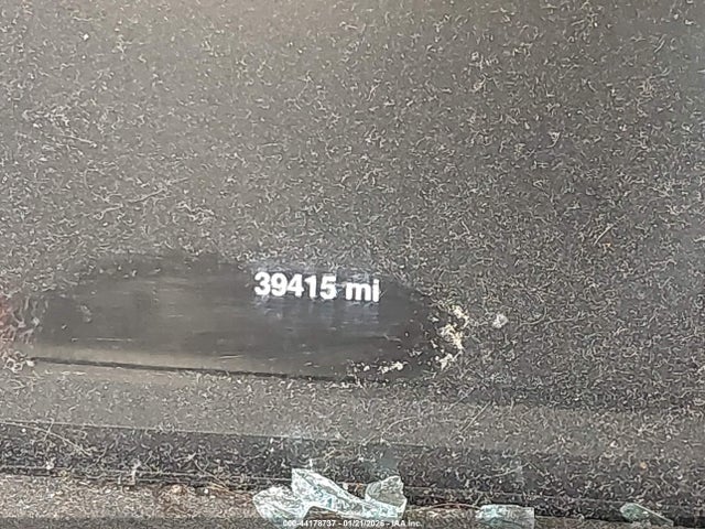 1C6RR7GT8MS577530 RAM 1500 Classic Warlock 4x4 6&#039;4 Box