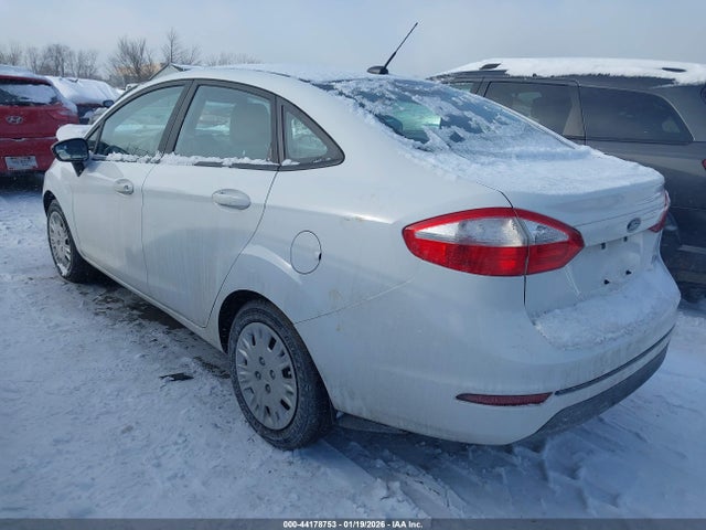 2016 FORD FIESTA 3FADP4AJ1GM126926 Photo 2