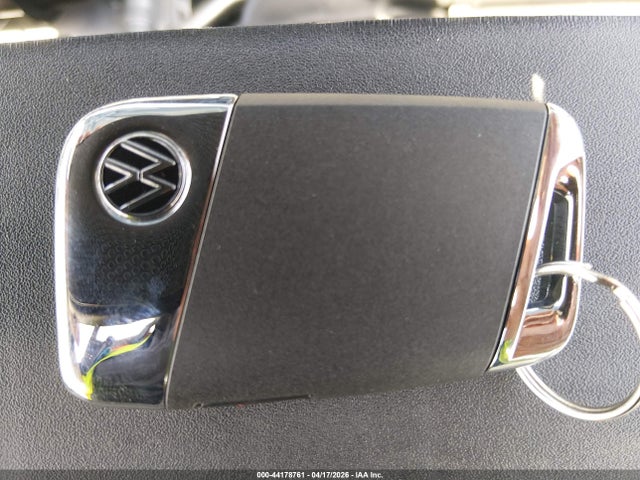 3VV5C7B22SM076938 Volkswagen Taos 1.5t S