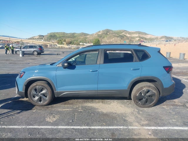 3VV5C7B22SM076938 Volkswagen Taos 1.5t S