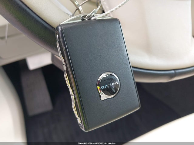 2024 VOLVO XC90 RECHARGE PLUG-IN HYBRID YV4H60LE8R1212139 Photo 10