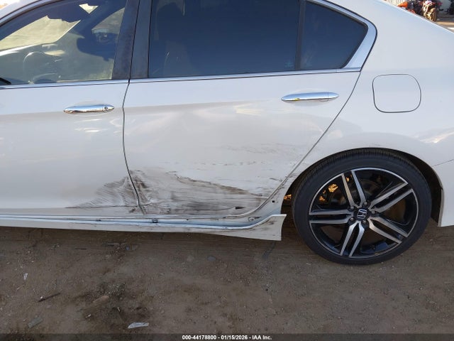1HGCR2F52GA232123 Honda Accord Sport