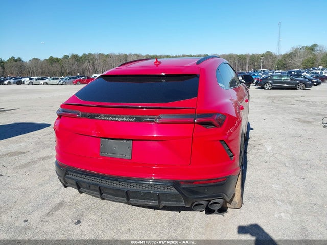 2021 LAMBORGHINI URUS ZPBUA1ZLXMLA13594 Photo 3