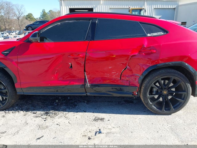 2021 LAMBORGHINI URUS ZPBUA1ZLXMLA13594 Photo 5