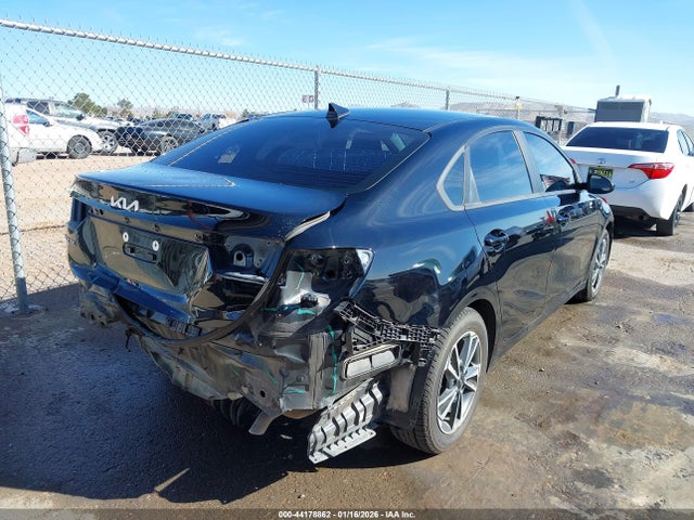 2023 KIA FORTE 3KPF24AD3PE630058 Photo 3