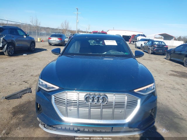 WA1AAAGE7PB009649 Audi E-tron Premium Quattro