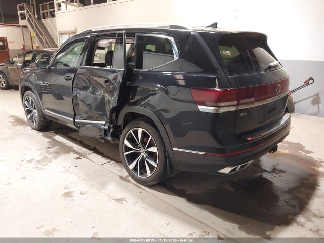 2024 Volkswagen Atlas 2.0t Sel Premium R-line მანქანა იყიდება აუქციონზე, vin: 1V2FR2CA2RC547040, აუქციონის ნომერი: 44178919