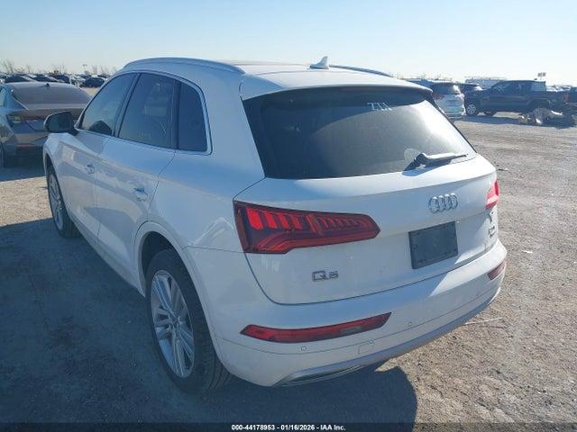 2018 AUDI Q5 WA1BNAFY9J2209928 Photo 2
