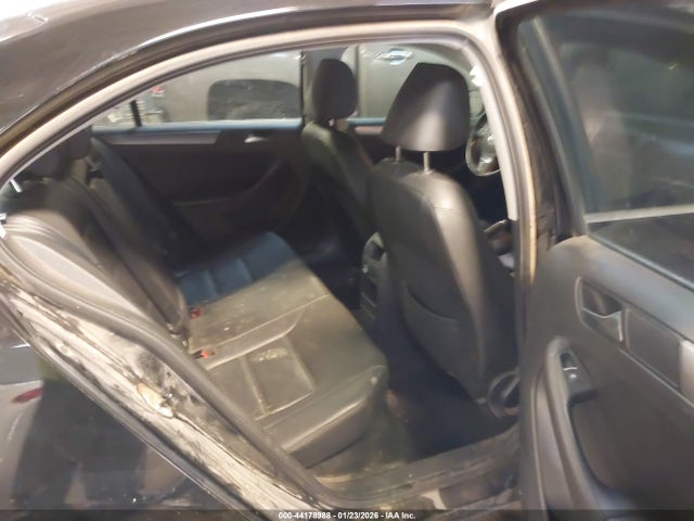 Продаж на аукціоні авто 2013 Volkswagen Jetta 2.0l Tdi, vin: 3VWLL7AJ8DM382217, номер лоту: 44178988