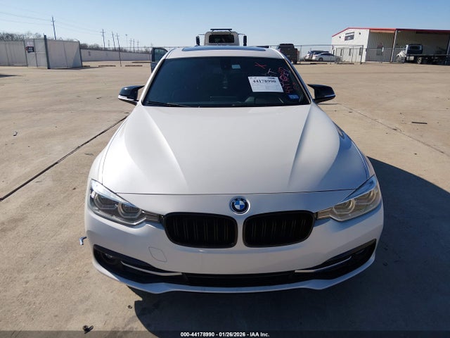WBA8B9G51HNU51274 BMW 330I