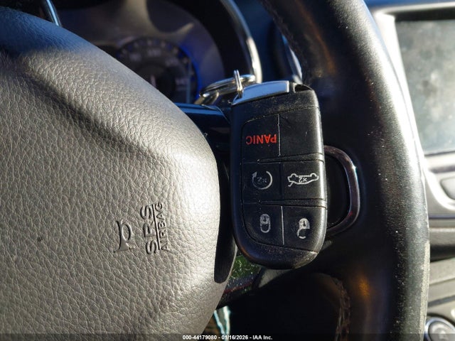 1C3CCCDG9FN522901 Chrysler 200 S