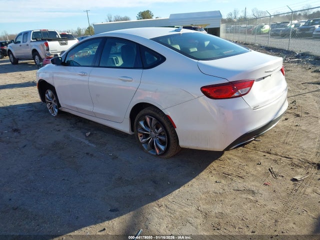 1C3CCCDG9FN522901 Chrysler 200 S