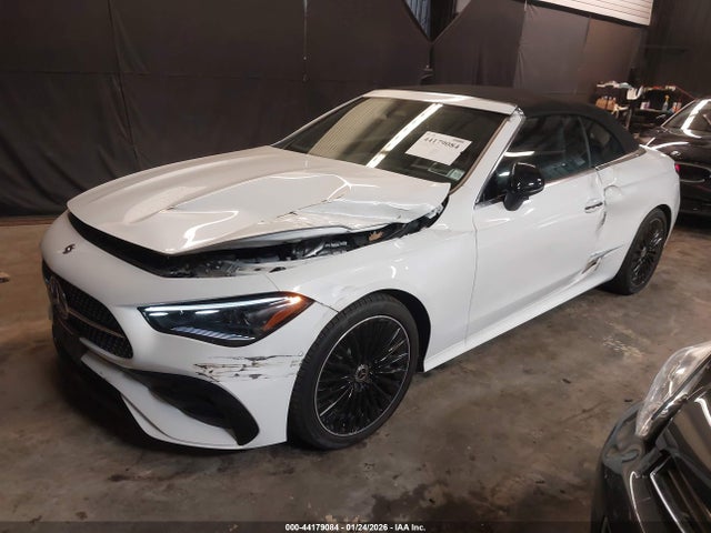 Продаж на аукціоні авто 2024 Mercedes-benz Cle 450 4matic, vin: W1KMK6BB1RF035806, номер лоту: 44179084