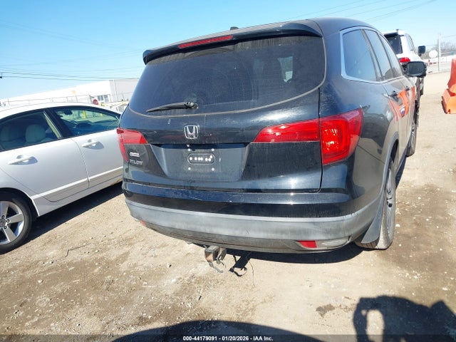 44179091 :رقم المزاد ، 5FNYF5H58GB005960 vin ، 2016 Honda Pilot Ex-l مزاد بيع