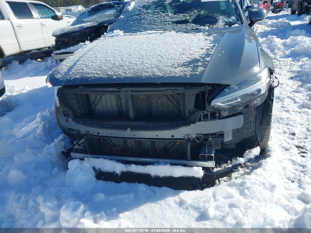 LVY062ML9NP269250 Volvo S90 B6 Inscription