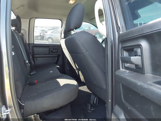 Aukcja sprzedaży 2019 Ram 1500 Classic Tradesman  4x2 6'4 Box, vin: 1C6RR6FG9KS574115, numer aukcji: 44179165