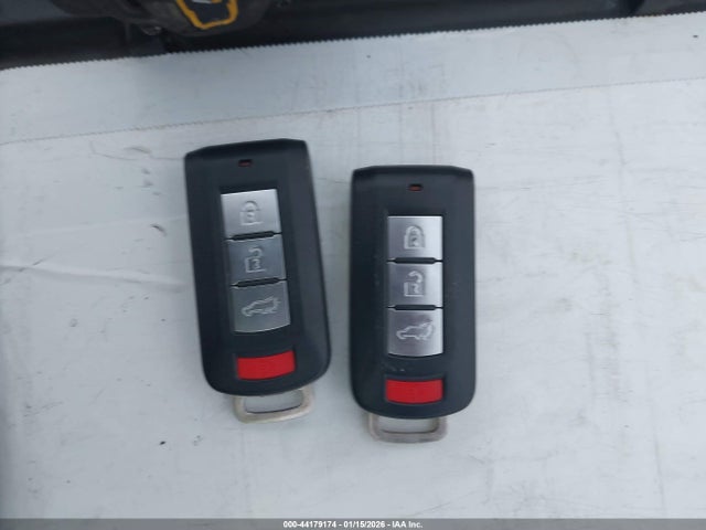 2016 MITSUBISHI OUTLANDER JA4JZ4AX0GZ035294 Photo 10