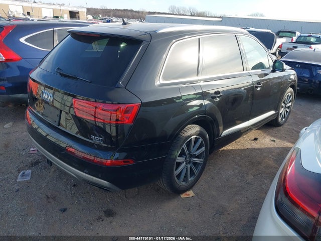 2018 AUDI Q7 WA1VAAF72JD028383 Photo 3