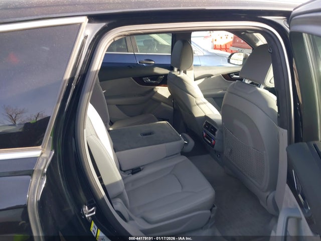 2018 AUDI Q7 WA1VAAF72JD028383 Photo 7