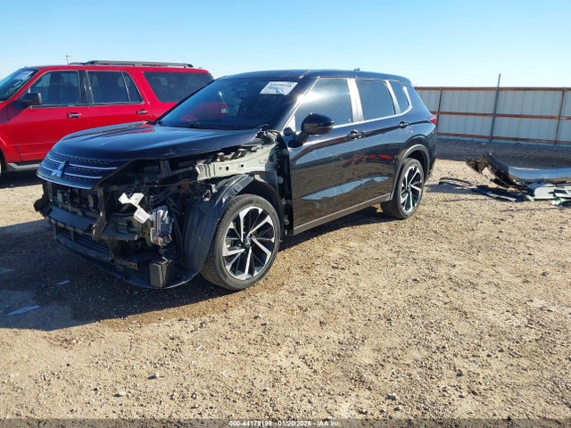 2022 MITSUBISHI OUTLANDER JA4J3UA81NZ011772 Photo 1