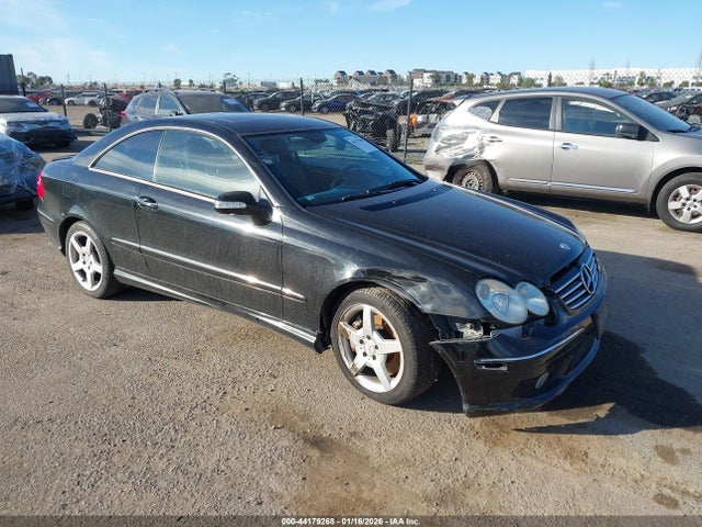 2005 MERCEDES-BENZ CLK 500 WDBTJ75J85F144371