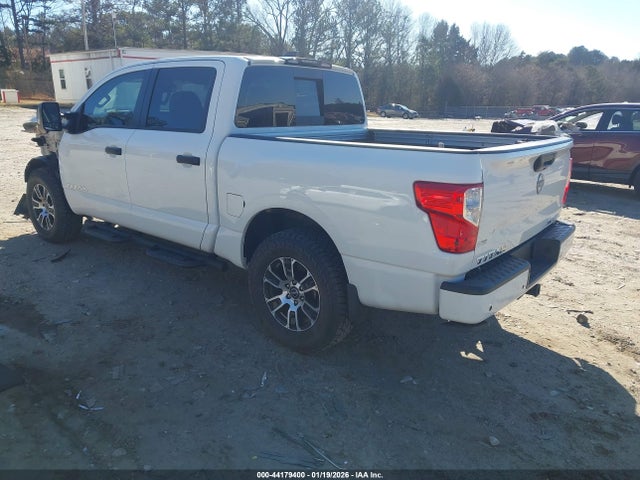 2024 NISSAN TITAN 1N6AA1ED0RN112636 Photo 2